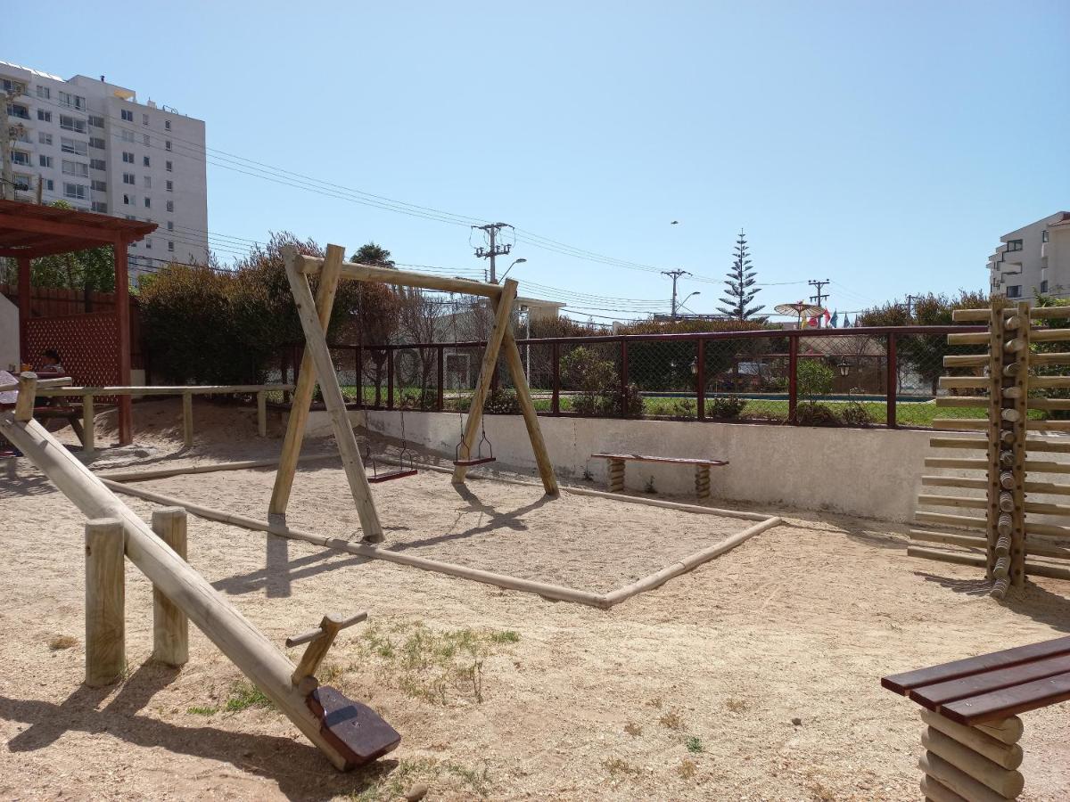 Marina Penuelas Amplio Departamento A Pasos De La Playa La Serena Bagian luar foto